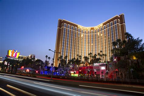 military discounts las vegas hotels